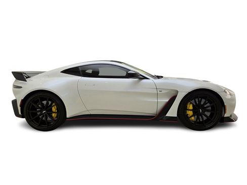 Used 2023 Aston Martin V12 Vantage image 6