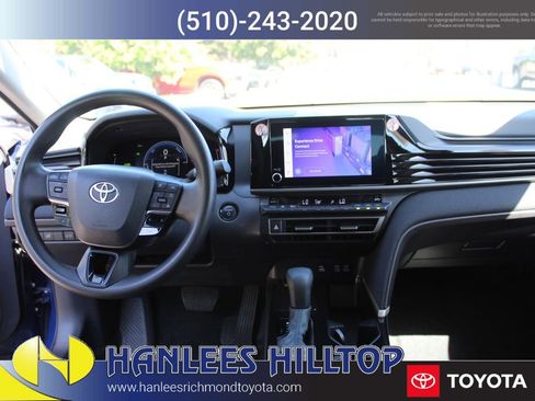 Used 2025 Toyota Camry LE FWD image 16