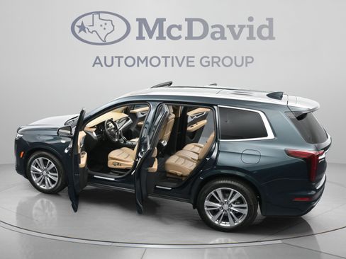 Used 2024 Cadillac XT6 Premium Luxury w/ Platinum Package FWD image 46