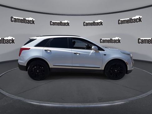Used 2017 Cadillac XT5 Premium Luxury AWD/4WD image 8