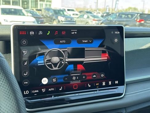 New 2026 Volkswagen Tiguan SE R-Line FWD image 20