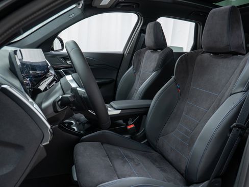 New 2025 BMW X1 xDrive28i w/ M Sport Package image 13