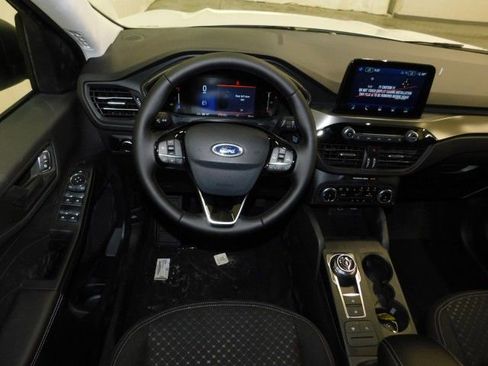 New 2026 Ford Escape Active w/ Cold Weather Package image 10
