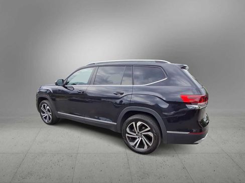Used 2023 Volkswagen Atlas SEL AWD/4WD image 6