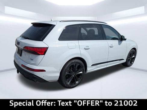 New 2026 Audi Q7 3.0T Premium Plus AWD/4WD image 2