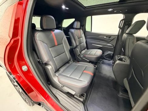 Certified 2025 Chevrolet Traverse RS AWD/4WD image 25