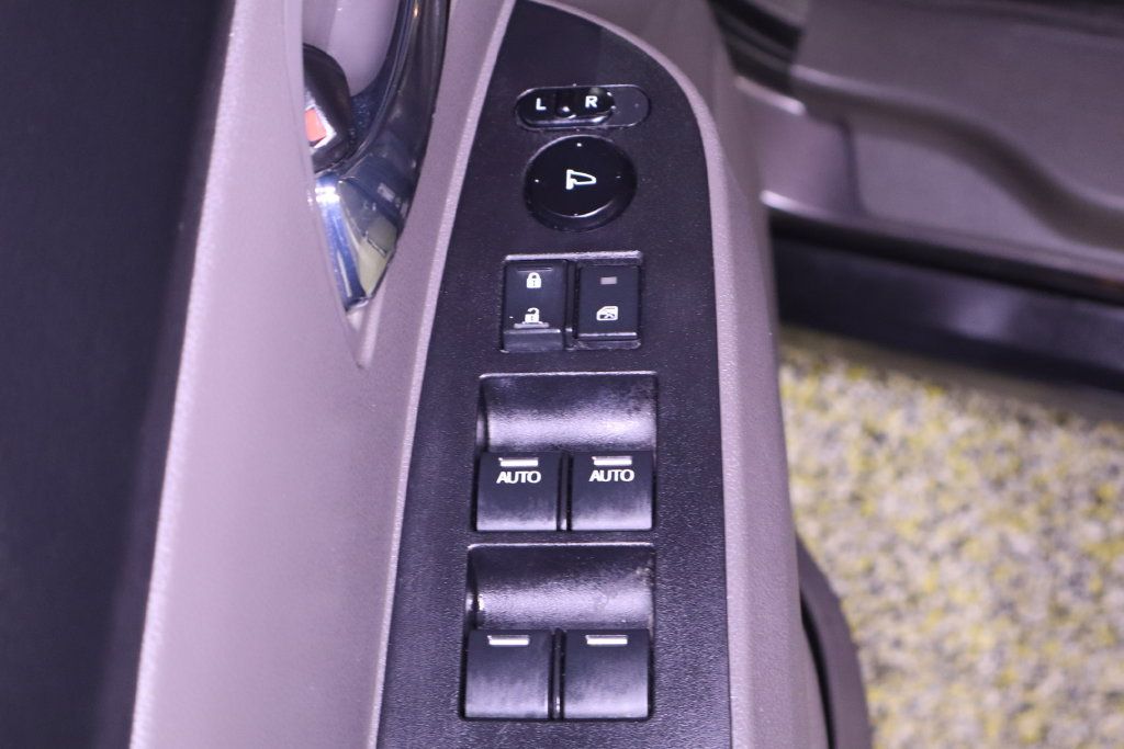 Used 2016 Honda Odyssey EX-L image 37