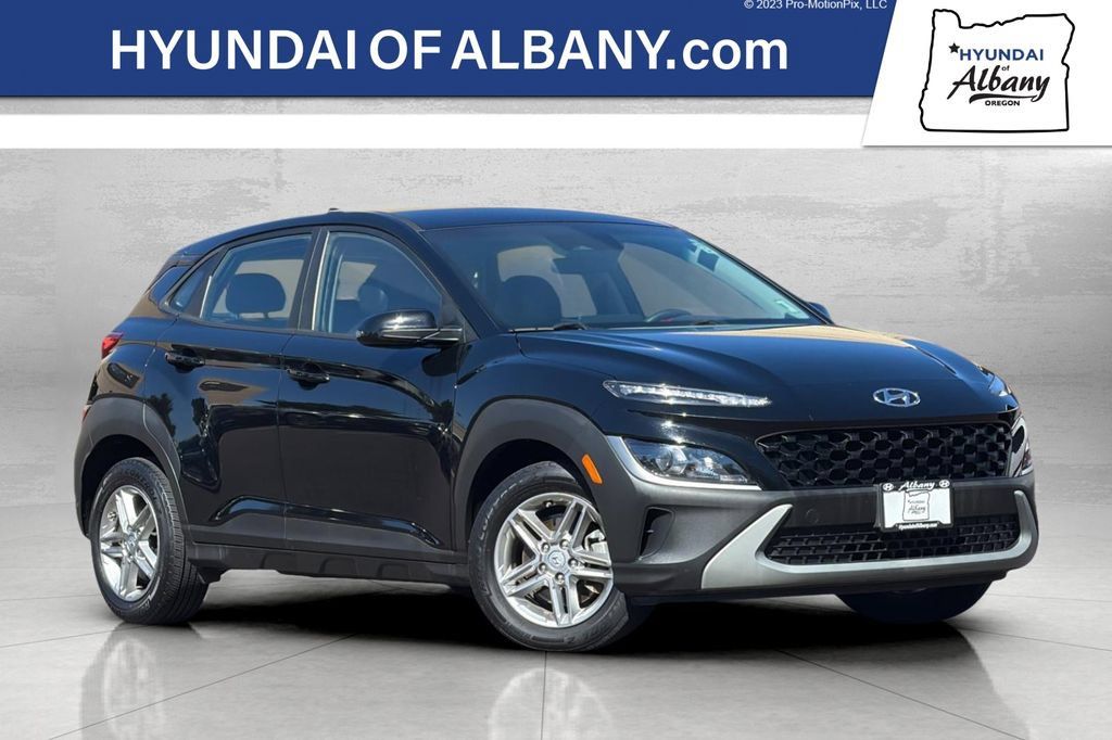 Used 2023 Hyundai Kona SE w/ Cargo Package AWD/4WD image 1