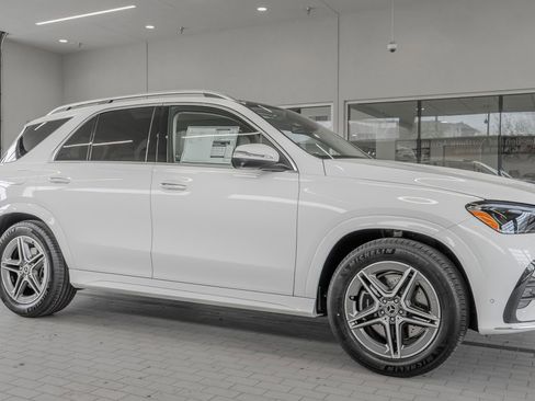 New 2026 Mercedes-Benz GLE 450 4MATIC image 12
