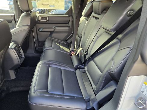 New 2026 Ford Bronco Outer Banks AWD/4WD image 16