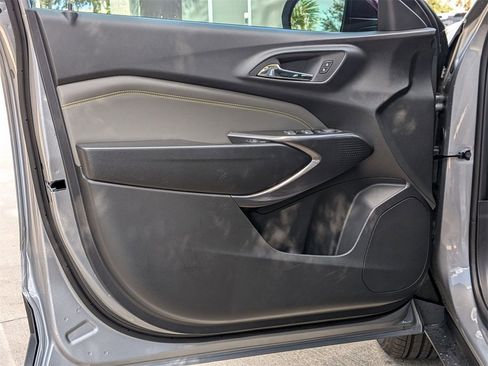 New 2026 Chevrolet Trax ACTIV w/ Driver Confidence Package image 7