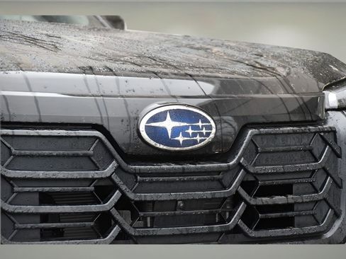 New 2026 Subaru Outback Touring image 11