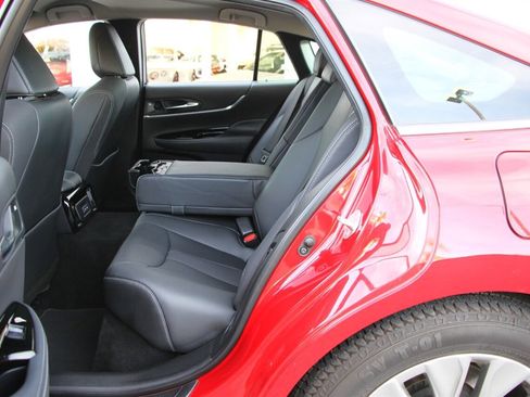 Used 2023 Toyota Mirai XLE w/ Advanced Technology Package image 21