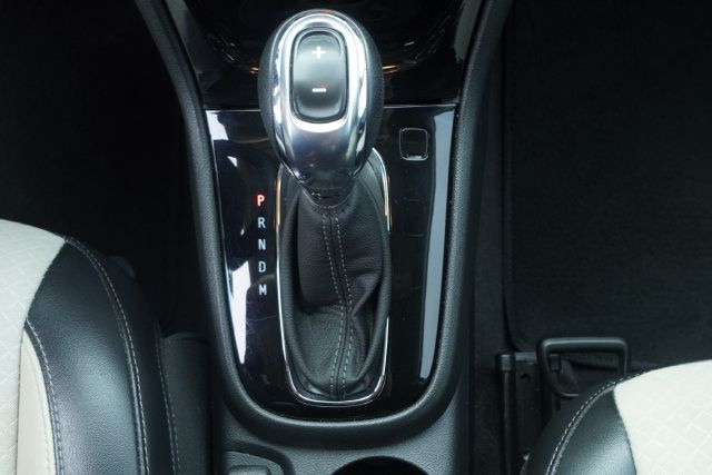 Used 2017 Buick Encore Sport Touring FWD image 20