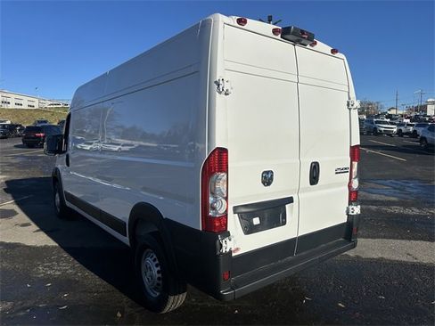 Used 2025 RAM ProMaster 2500 image 8