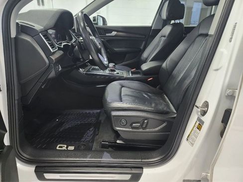 Used 2018 Audi Q5 2.0T Premium Plus w/ Premium Plus Package image 11