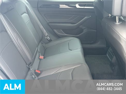 Used 2023 Volkswagen Arteon SE FWD image 17
