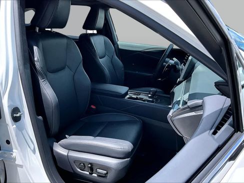 Used 2024 Lexus RX 350 Premium Plus w/ Convenience Package FWD image 9