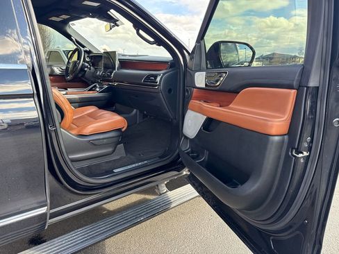 Used 2020 Lincoln Navigator L Reserve w/ Equipment Group 208A Reserve AWD/4WD image 63