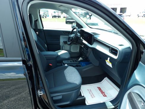 New 2025 Ford Maverick XLT w/ XLT Luxury Package image 9