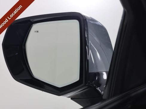 Used 2023 Cadillac Escalade V AWD/4WD image 19