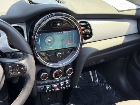Used 2023 MINI Cooper S FWD image 8