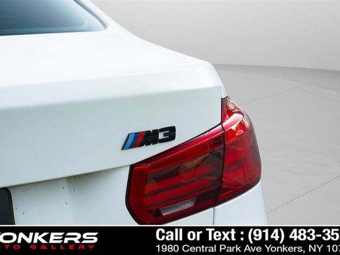 Used 2018 BMW M3 image 61