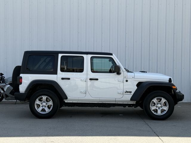 Used 2023 Jeep Wrangler Unlimited Sport AWD/4WD image 3