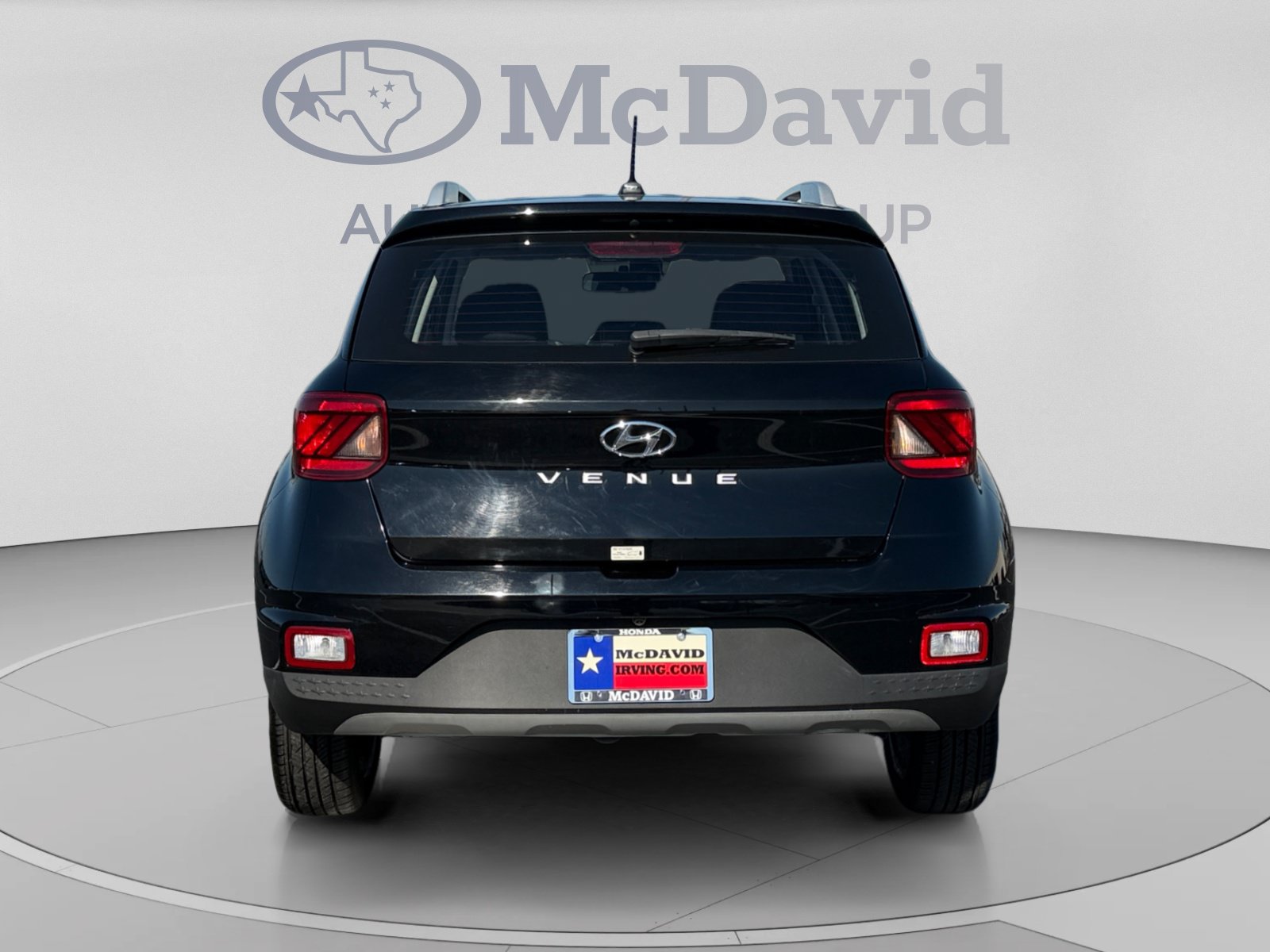 Used 2025 Hyundai Venue SEL FWD image 5