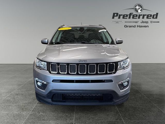 Used 2019 Jeep Compass Latitude w/ Popular Equipment Group AWD/4WD image 12