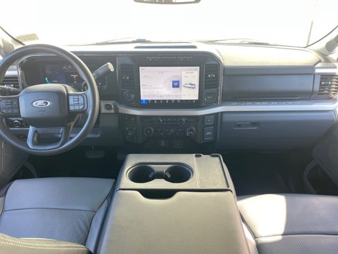 Used 2023 Ford F350 XLT w/ XLT Premium Package image 20