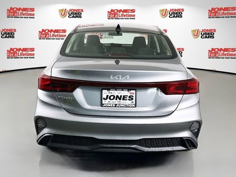 Used 2023 Kia Forte LXS image 14