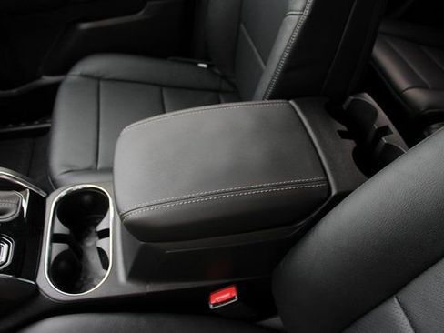 New 2025 GMC Canyon Elevation w/ Convenience Package RWD image 27