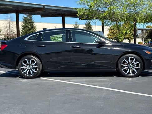 Used 2025 Chevrolet Malibu RS FWD image 10