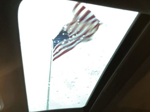 Used 2018 Jeep Grand Cherokee Limited image 27