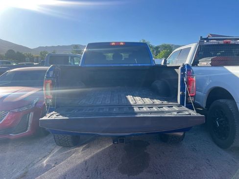 Used 2015 RAM 2500 SLT w/ Protection Group AWD/4WD image 10