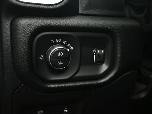 Used 2022 RAM 1500 Big Horn AWD/4WD image 52