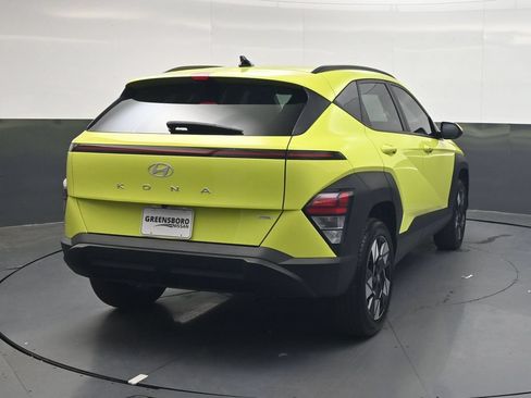 Used 2025 Hyundai Kona SEL AWD/4WD image 5