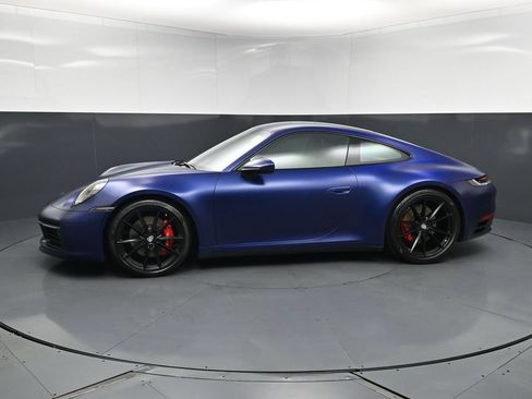 Certified 2020 Porsche 911 Carrera 4S AWD/4WD image 2
