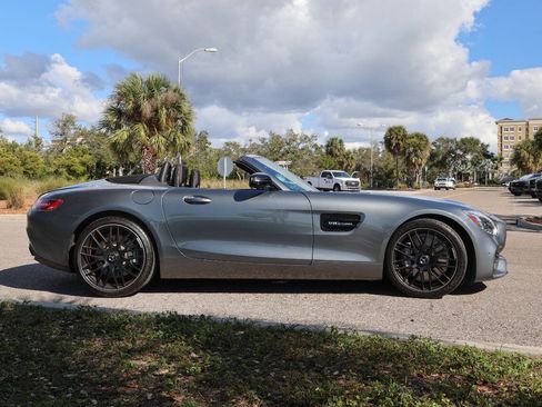 Used 2018 Mercedes-Benz AMG GT Base 2dr Roadster image 18