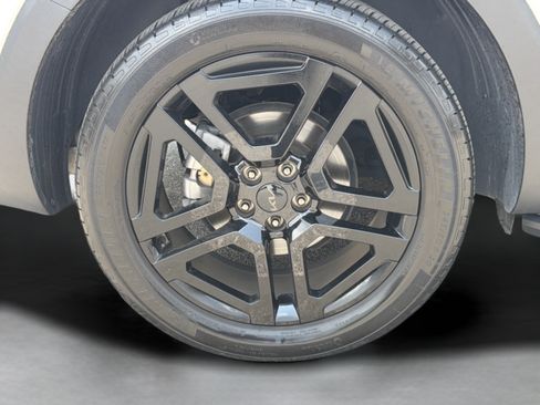 Certified 2025 Kia Telluride SX Prestige X-Line AWD/4WD image 30