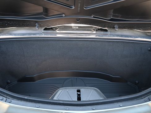 Used 2024 Chevrolet Corvette Stingray Preferred Conv w/ Z51 Performance Package image 36