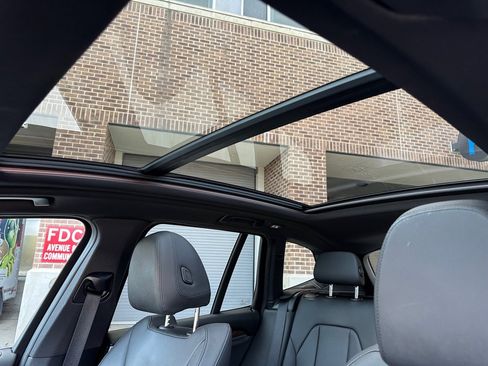 Used 2019 BMW X3 sDrive30i w/ Driving Assistance Package image 10