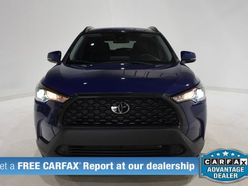 Used 2022 Toyota Corolla Cross LE w/ Black Badges Package (TMS) AWD/4WD image 2