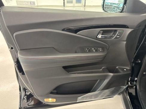 New 2026 Honda Ridgeline Black Edition image 20