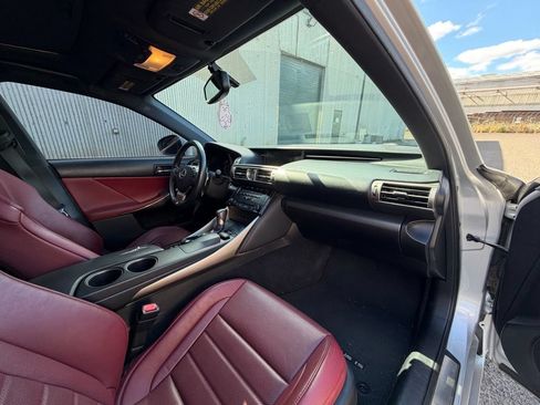 Used 2014 Lexus IS 250 w/ F-Sport Package RWD image 7