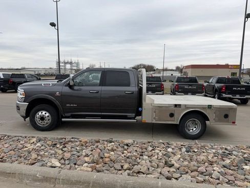 Used 2022 RAM 3500 Laramie image 4