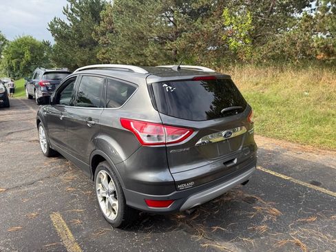 Used 2015 Ford Escape Titanium FWD image 2