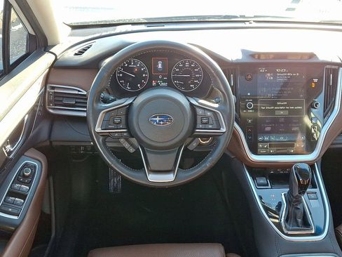 Used 2022 Subaru Outback Touring image 10