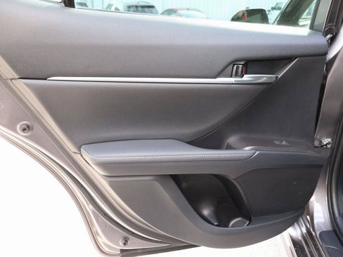 Used 2022 Toyota Camry XSE w/ Cold Weather Package image 16